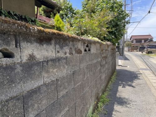外壁塗装とブロック塀の塗装は一緒にできる？注意点を解説｜鳥取市